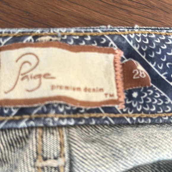 Jeans - Picture 7 of 14